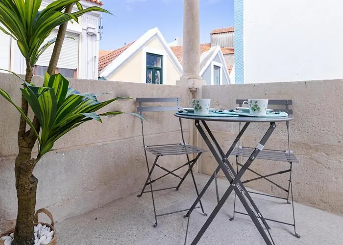 Casa Do Coreto-centro De Aveiro